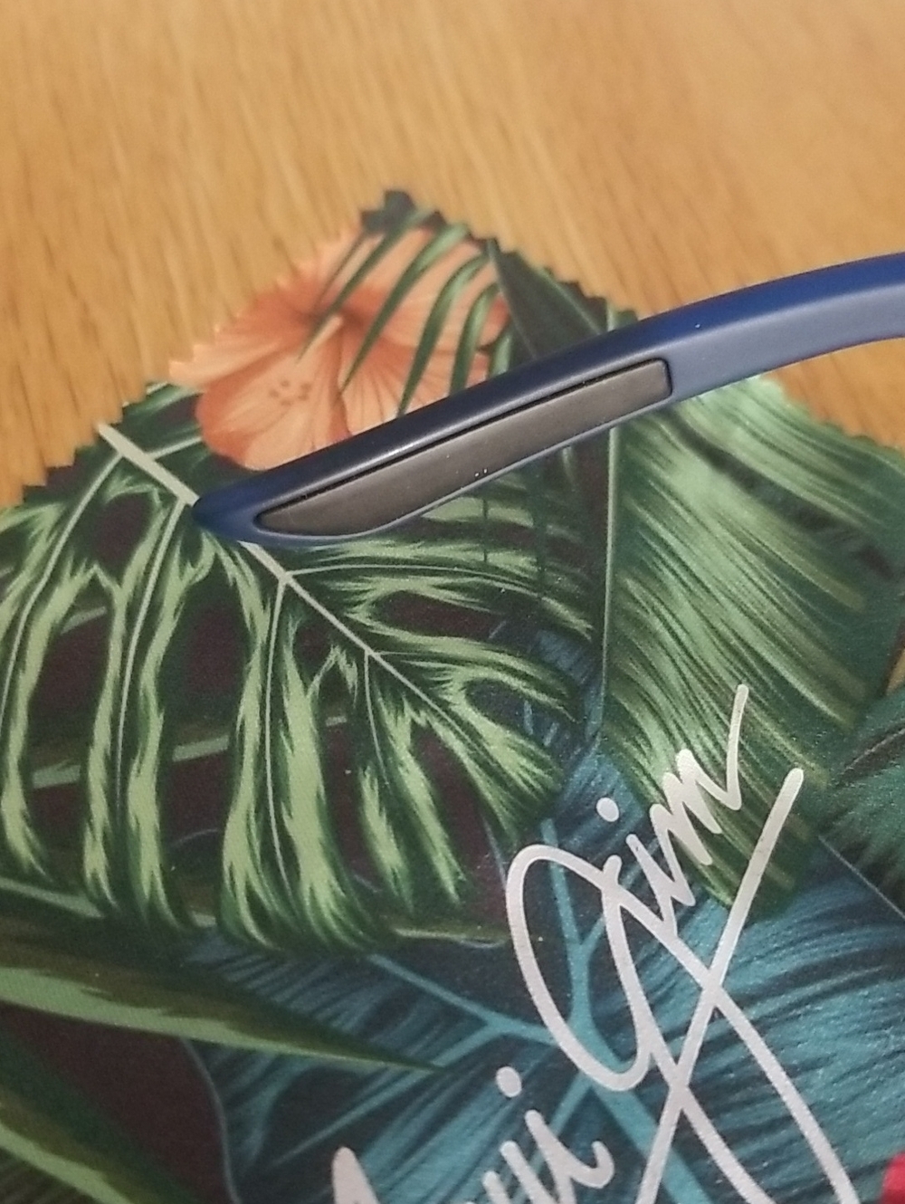 Maui Jim Kaiwi Channel Polarized Wrap Sunglasses - Picture 13 of 16